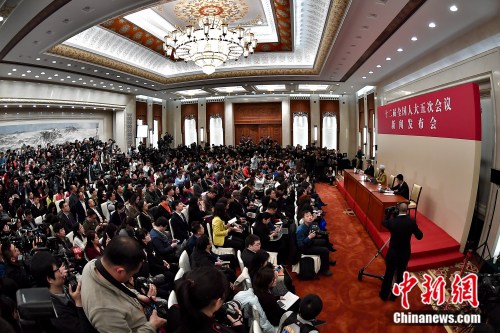 �������ֳ� ���������� ��˶