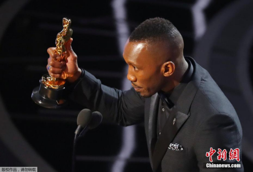 ����ɳ��������ƾ���Ӱ���¹��к�����ð�˹���������ǡ�