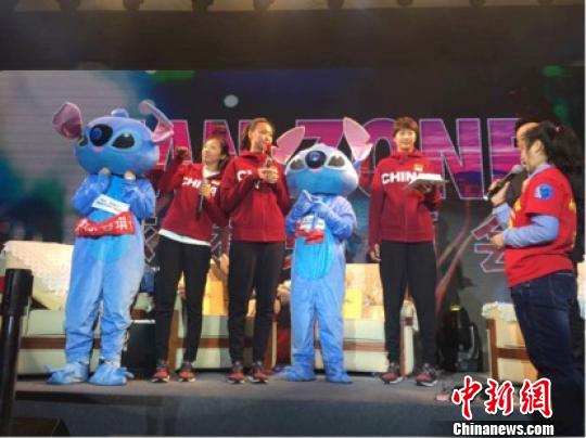 �й���Ů����������������Ԭ�īh����ϼ�ֳ����ࡰ�Ҷ̡������� ��