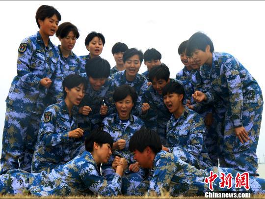 Ů����ѵ����϶�ͱ������ӡ��������� ��