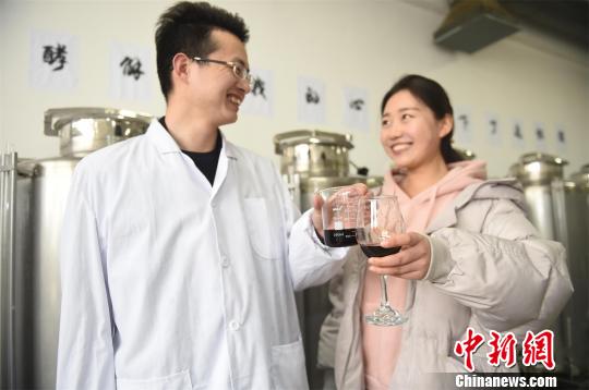 ����������ĺ���͸�Ů���������� ��