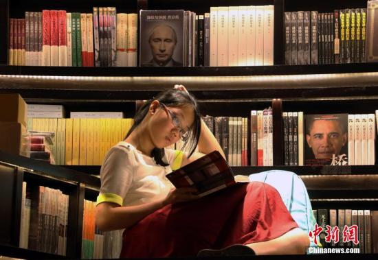 ����ͼ�����С�����������ꡱ֮�Ƶġ��������꣬�ڿ�ҵ֮���������˽ϸߵĹ�ע����Ϊ�ܶ�������Ȧ�ġ���ʥ�ء������� ��