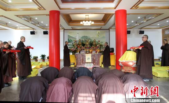 ����ж�׼��������ȵľ����ǿ�ʾ���ҵĹ��º����壻���������ѣ�ȷ�ϴ�����ų��ҡ�����ѩ ��