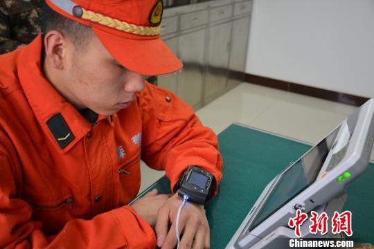 һ���±����������������ǡ��������� ��