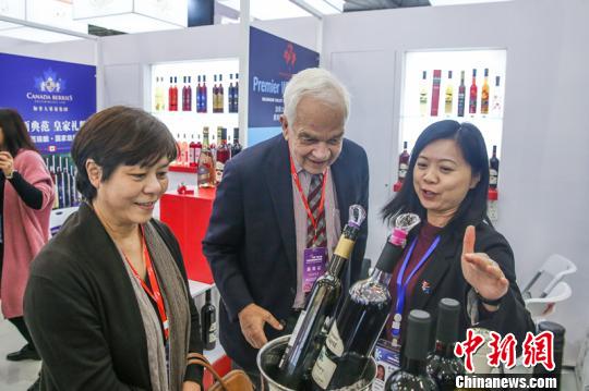 ���ô�����פ����ʹ��������Ǿƻ�ιۼ��ô�չ̨�������� ��