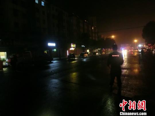 ����һ����������أ��������ػ����Сʱ����������Ա���ˡ����°��� ��