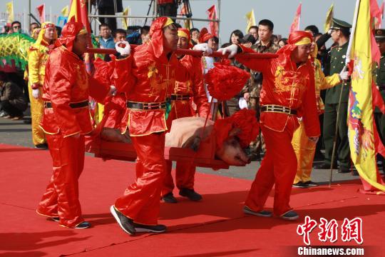 ���������ݸ��й������Ļ���ɫ�ļ����������� ��