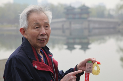 ����������չʾ���Ľ��ơ�