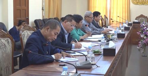 �й���ʵ��ý��ҵ����Я�ּ��Ļ������������м��������ü���1