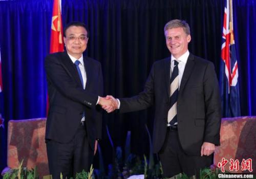 ����ʱ��3��27�գ��й�����Ժ�������ǿ�ڻ����������ͬ����������Ӣ����ϣ���л�̸����̸������������ͬ��֤��˫����ó���Ļ����������Ƽ������ء����ε������������ļ���ǩ����������� ���� ��