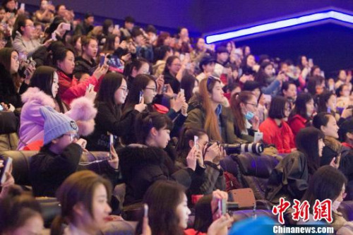 ����ͼ������Ӱ��Ϊ���������˵���ǲ 