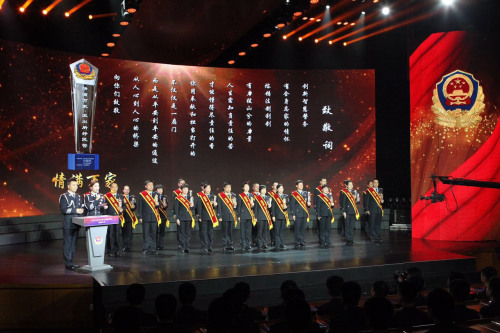 ��ǰ�����������•�ɳ������񾯡���ѡ�������ѡ����ڱ���������50λ����ӱ��������ѡ���ɳ������񾯡���