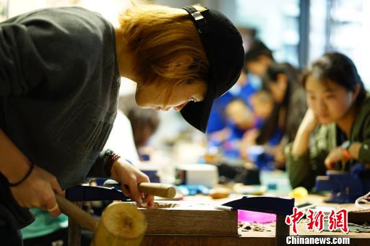 ͼΪ��������ռ��ڣ��������������ӡ������ ��