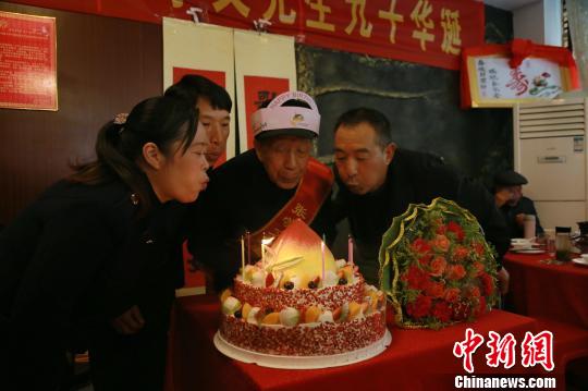 ѧ��������ѧ������һ����Ը������ ��� ��