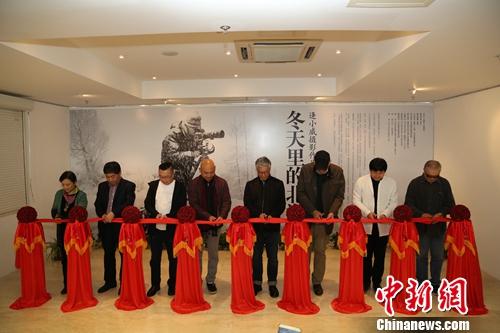 �α�Ϊ��С����Ӱչ��Ļ��ʽ����