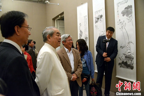 ����ͼ��������ͽ����ʫ�黭չ�ڷ���������С�ͼΪ����(���)��������ͬ����������Ʒ�������緢 ������ ��