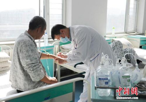 ����ͼ��ҽ����ԱΪ�����ϰ��������ơ����� ��