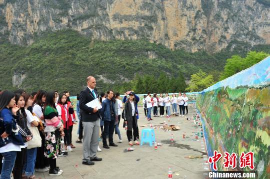 ����˹�����¼��ս���л�����֤��Johngagrlang���������Ʒ�������� ��