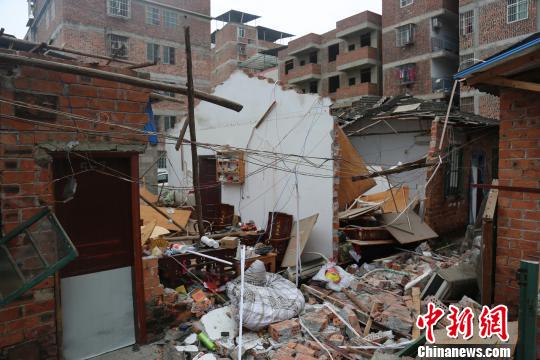 �ݳ������飬��ը����ú��й©������������ ��