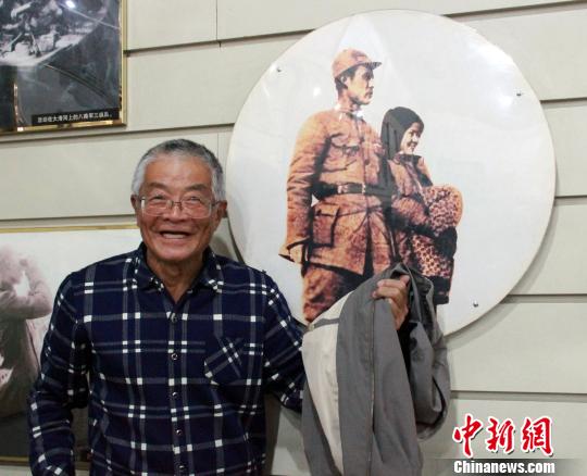 31�����磬�ڰ��������Ӽ������һ�������ٺͷ�����ɳ�����ڼ��еĺ�Ӱǰ����ͮ��������������������ڿ��� ��