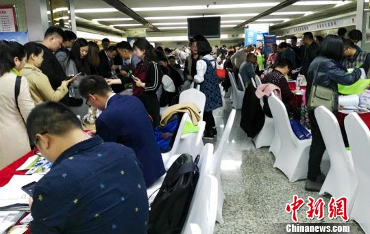 ����ֳ��ϣ����κ�������Ϣ��ͨ��Ϊ��ҵ�����ע�����⡣��ʷ�񽭡���