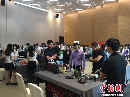 �ڶ����й����㶫����ó�������Խڡ�������ǰ������ ǰ����ͼ