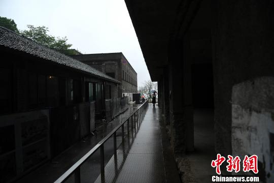 �����ֿ������Ĵ���԰�����³� ��