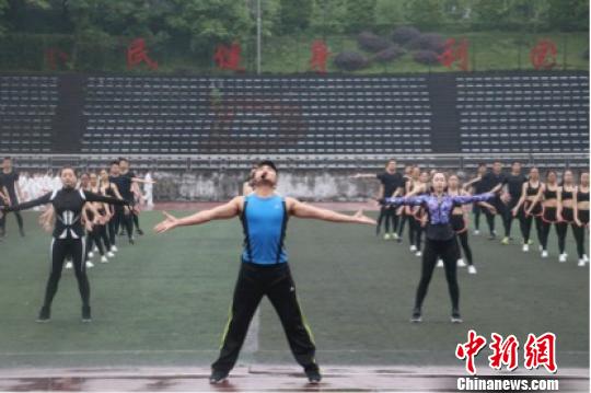 ��Ļʽ�ֳ� ��� ��