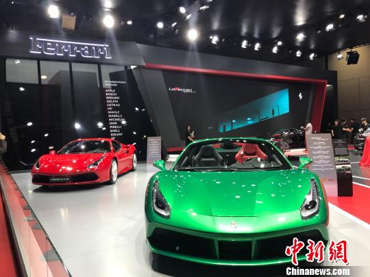 2017�Ϻ���չ19����28���ڻ����࣬��������18�����Һ͵�����1000����������̲�չ����֣ӨӨ ��