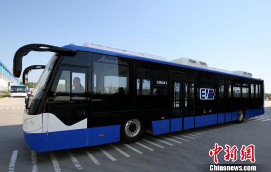 ͼΪ�м��ո۹�˾�����з��ĵڶ������綯�����ڶɳ��������� ��