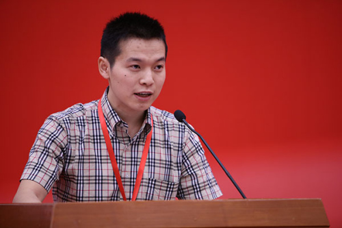 ����ͷ���˹�����ʵ�����ܼ����ڷ���