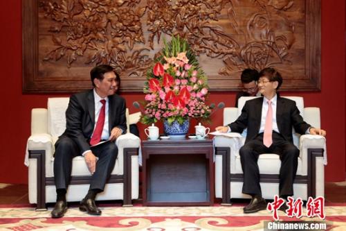 6��15�գ��й��������ξ�ίԱ����������ί����Ͻ����ڱ������ӡ����ͳ��ʹ������ͳ�ﲿ��¬���ء� ���˼ ��