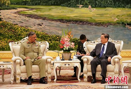 6��15�գ��й�ȫ����Э��ϯ�������ڱ����������û�������õİͻ�˹̹��������ϯ��ݶ�һ�С� ��������� ë���� ��