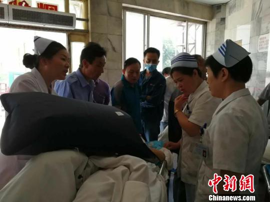 �����ֳ�������־�� ��