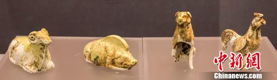 ���в���ǧ��ǰ�Ķ�����ٸ����������������С�� ��