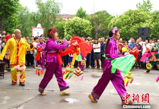 ͼΪ��Ա�Ǳ��ݺ���ʡ��������Ŀ������������������ɽ ��