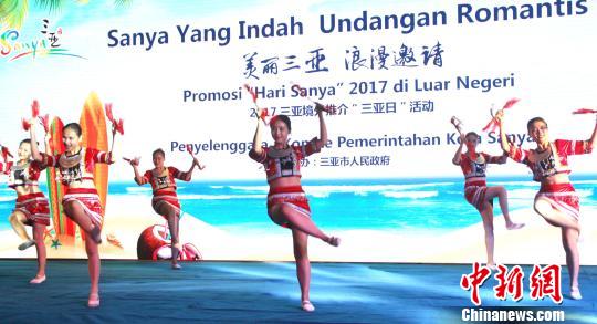 �ԡ��������ǣ��������롱Ϊ�����2017�й�����ʡ�����о����ƽ顪���������ա����7��27������ӡ���׶��żӴ���С��������� ��