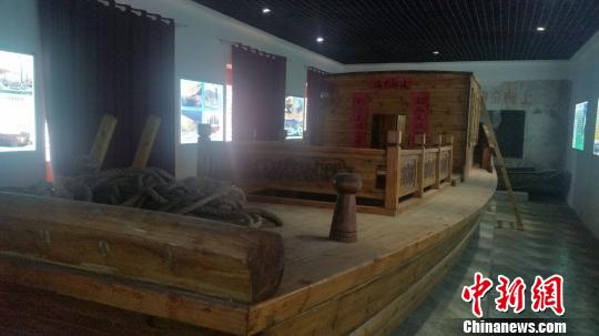 �������˺Ӳ���ݵ����˴�չʾ�������� ��