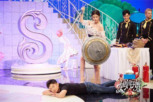 ����ϣ���ӽ���Ŀ�ֳ��ġ���Ƭ���� 