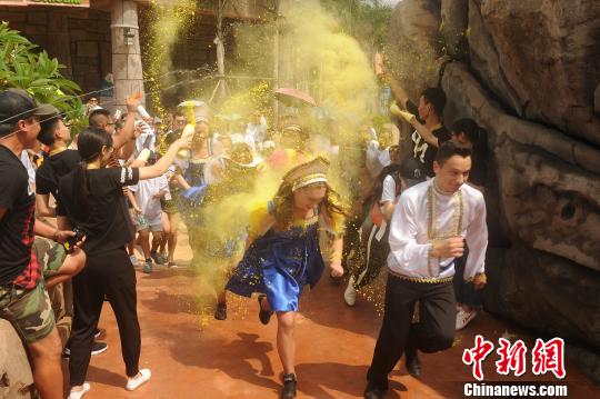 ��ױ�ܲ������˹㶫�غ��׽�̽��ڵ���Ļ��������ǿ ��