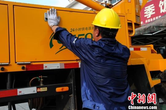 �������������޵ĵ�������ʦ��������ʪ͸������� ��