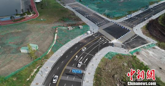 i-VISTA�Զ���ʻ������ս���Զ���ʻ��ҵ��������ս����Ŀ�ֳ��������о�Ժ��ͼ